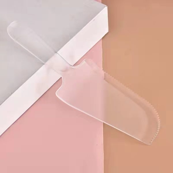 Plastic Knife (Free)